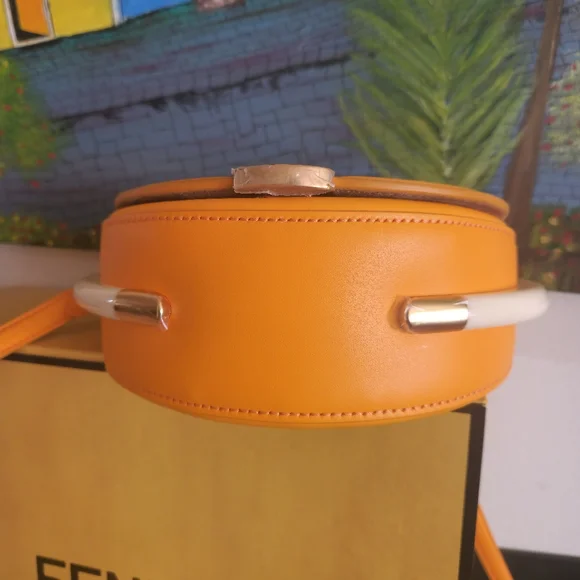 New with Tag Moonlight Fendi Crossbody with Dustcover Box and COA and care card - Picture 5 of 16